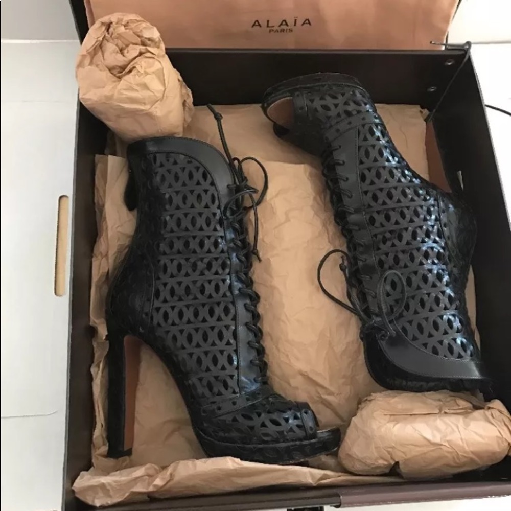 Celeb fav! Alaia Lace UP Open Toe Black Shoes 36.5